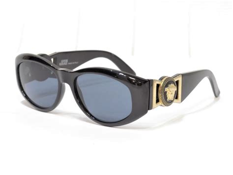 Gianni Versace Sunglasses 1996 Vintage Black MOD 424/M COL .